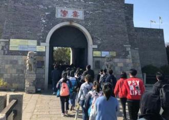 马陵中学高三年级美术生赴窑湾古镇写生