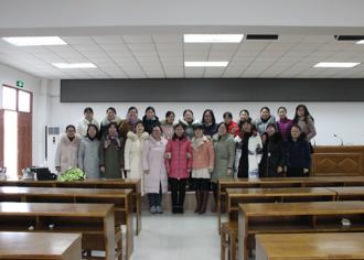 宿豫区实验高中举行三八妇女节趣味比赛
